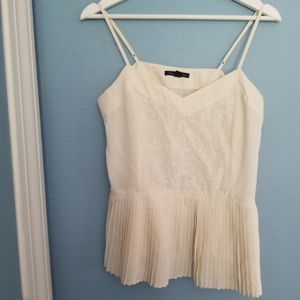 American Eagle cream camisole